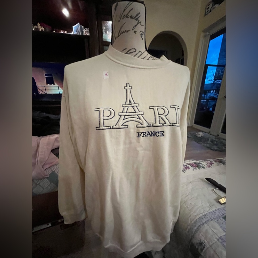 Energy xl sweat shirt #5 great from Paris!